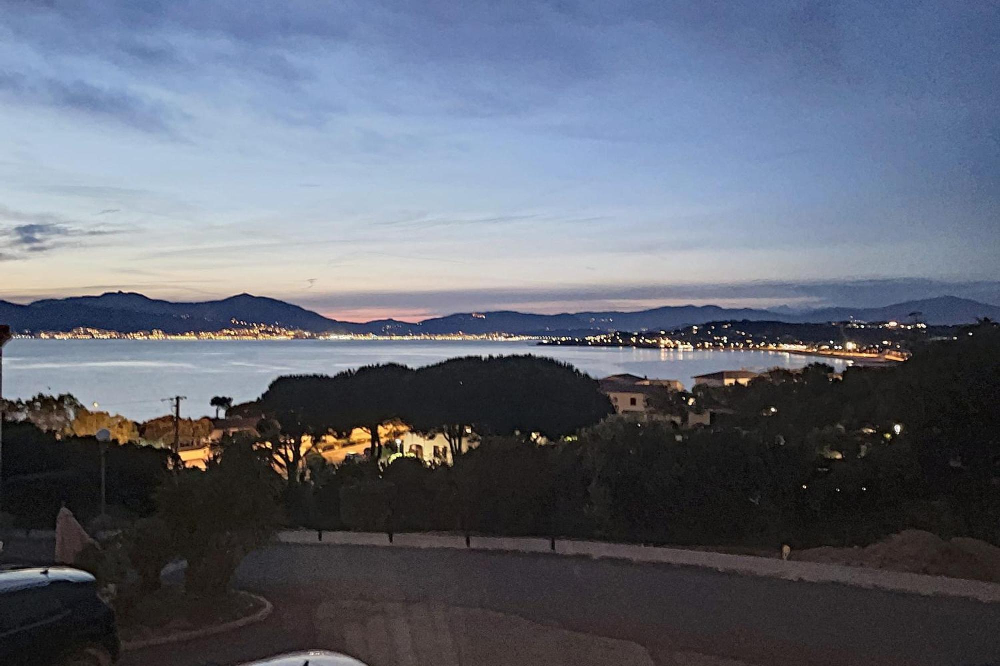 Haut De Villa Vue Mer 3 Pieces Climatise & Wifi 4 A 6 Personnes Pietrosella Exteriér fotografie